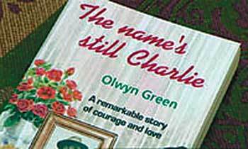 올윈 그린 여사가 1993년 남편을 회고하며 쓴 책 ‘아직도 그대 이름은 찰리(The Name＇s Still Charlie)’.