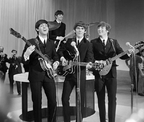 비틀즈-1960년대 이후 정교화된 컨셉 앨범을 잇따라 히트시키며 LP의 시대를 가속화 했다. 동아일보 자료사진