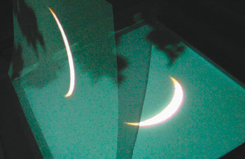 뉴욕에서 활동하는 작가 임충섭 씨의 설치작품 ‘월인천강’. 동양적 감수성의 원천을 ‘달’에서 찾으려는 작업이다. 사진 제공 학고재 갤러리