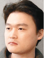 태국 방콕 나나역 인근의 매춘 거리를 소설의 무대로 삼은 소설가 박형서 씨는 이국의 풍경과 그 거리를 살아가는 사람들의 모습을 세밀하게 포착해냈다. 사진 제공 문학과지성사