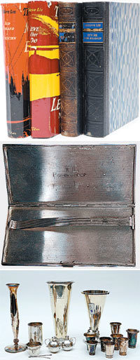 트뤼그베 리 초대 유엔 사무총장이 퇴임후 집필한 책 4권(위). ‘죽느냐 사느냐’ 등 모두 평화의 중요성에 대해 썼다. 리 총장이 선물 받은 것으로 추정되는 은제 담뱃갑(가운데). 안쪽에 자신의 이름 약자 등이 새겨져 있다. 리 총장이 즐겨 쓰던 은제 물잔과 꽃병, 술잔(아래). 외손자인 라근발트 브라츠 씨가 전쟁기념관에 기증한 것들이다. 사진 제공 전쟁기념관