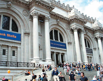 세계 4대 미술관 중 하나로 꼽히는 미국 뉴욕 맨해튼의 메트로폴리탄 미술관. 입장객에게 기부금을 받고 개인회원으로 등록하면 특별 전시를 미리 볼 수 있도록 하는 등 다양한 개인 참여 제도를 갖추고 있다. 동아일보 자료 사진