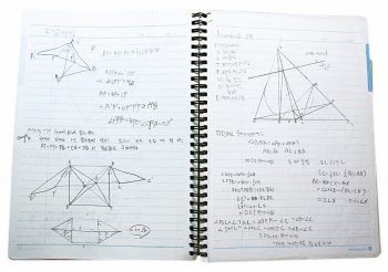 허 군이 스스로 공부하며 정리한 수학 노트.