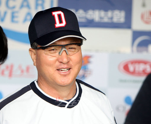 두산 김경문 감독.