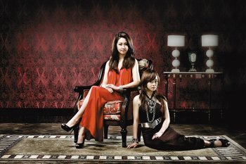 ‘욕망의 불꽃’에서 모녀로 나오는 신은경(왼쪽)과 서우. 사진 제공 MBC