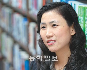 김서영 교수는 “정신분석과 함께 사는 사람이라면 더욱 성숙한 방법으로 인생의 변수에 대응할 수 있다”고 말했다.이훈구 기자 ufo@donga.com