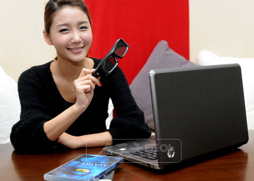 HP 엔비(ENVY)17 3D. 스포츠동아DB.