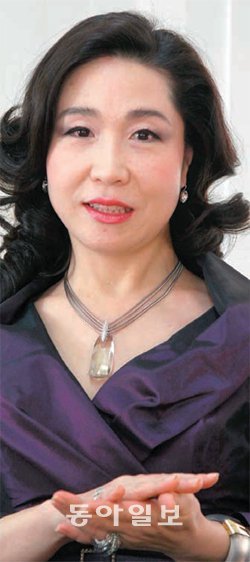 100만 선플 달성기념 갈라콘서트를 마련한 강윤수 단장. 이종승 기자 urisesang@donga.com