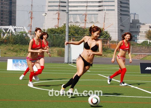 일본섹시스포츠중계 시즌3 ‘축구’편 경기모습