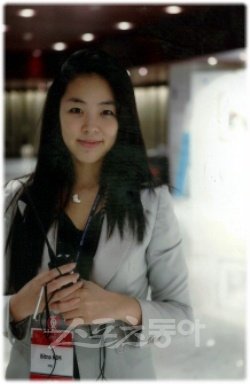 ‘모태 삼성팬’인 김빛나 씨는 양준혁과 ‘절친’이다. 우정은 트위터로 싹트고 있다.