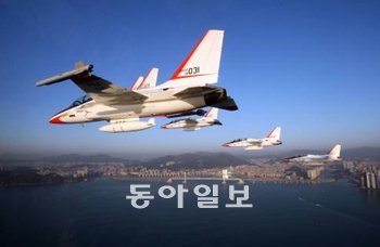 T-50. 동아일보 DB