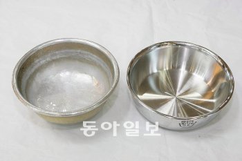 동인동 찜갈비 양은냄비(왼쪽)가 브랜드가 새겨진 스테인리스 그릇으로 바뀐다. 대구시 제공