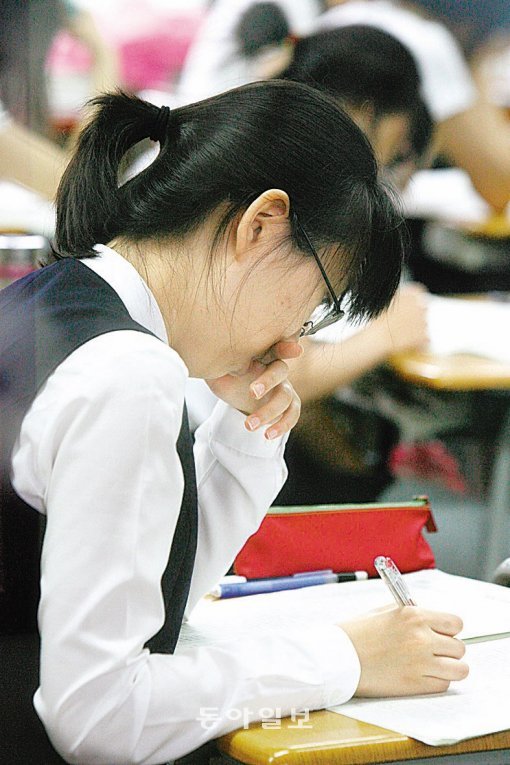 경시대회를 준비하는 학생은 결과 못지 않게 준비 과정에 관심을 기울여야 한다. 경시대회 준비를 통해 심도 있는 수학학습을 한다면 실력이 더욱 향상될 수 있다. 동아일보 DB