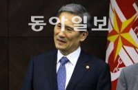 김관진 국방장관. 동아일보 DB