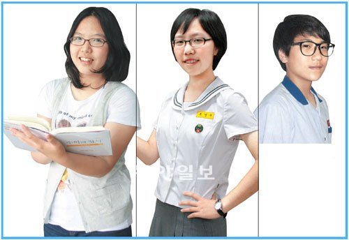 왼쪽부터 오지수 양, 조연수 양, 박병규 군. 최상위권 성적을 유지하는 이들은 기말고사를 앞두고 불안한 중1에게 “중간고사 때보다 시험범위가 늘어난다고 해서 너무 걱정하지 말고 자신의 계획에 따라 집중해서 공부하면 좋은 성적을 거둘 수 있다”고 조언했다.