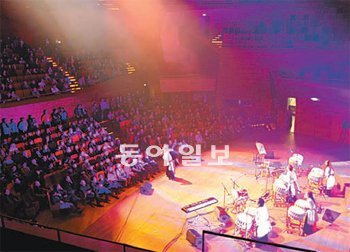 2009년 덴마크 뉴코펜하겐 콘서트센터에서 열린 ‘들소리’의 워멕스(WOMEX) 공식 쇼케이스 공연. 동아일보DB