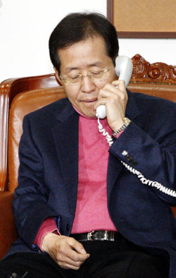 한나라당 홍준표 신임 대표. 동아일보DB