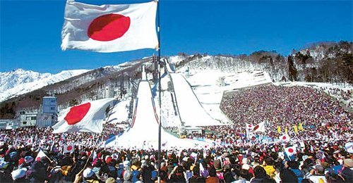 적자 나가노 1998년 열린 일본 나가노 대회. 겨울올림픽의 대표적인 실패 사례로 꼽힌다. 약 20조원을 투자해 대회를 치렀으나 수조 원의 적자를 내고 빚더미에 앉은 것으로 알려졌다. 동아일보DB