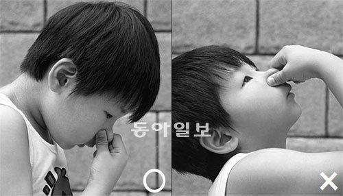 코피가 나면 콧등 아래 연골 부분을 압박하며 고개를 앞으로 숙여야 한다.(왼쪽) 고개를 뒤 로 젖히면 코피가 목 뒤로 넘어가므로 좋지 않다. 변영욱 기자 cut@donga.com