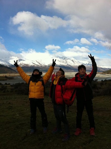 사진출처｜태양 트위터