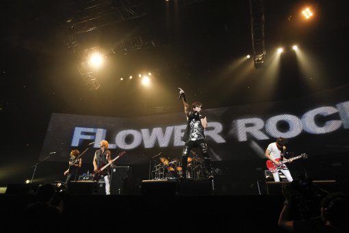 FT아일랜드, 부도칸을 달구다! 6월29일 나고야를 시작으로 부도칸까지 일본투어 ‘2011 서머투어 메신저’를 성공리에 마친 FT아일랜드. 사진제공｜에프엔씨뮤직