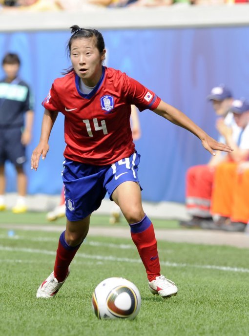 ▶ 여자대표팀에 가세한 김진영은 지소연 등 2010 FIFA U-20 여자월드컵 4강 주역들과 함께 차세대 한국여자축구를 책임질 선수로 주목받고 있다.스포츠동아DB