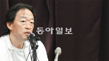 정명훈 서울시립교향악단 예술감독은 16일 “남북한 합동 오케스트라 연주가 이뤄지면 그 결과가 굉장히 좋을 것이라는 점은 자신한다”고 말했다. 김재명 기자 base@donga.com