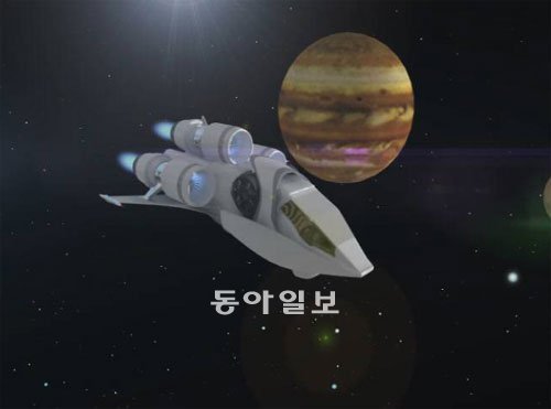 이온 엔진 2기를 단 ‘초소형 우주선’. 주우진 양은 “미래에는 1, 2명만 태우고 태양계 이곳저곳을 다니는 작은 우주선이 ‘대세’가 될 것”이라고 말했다.