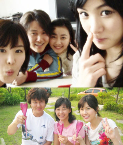 기상 캐스터 박은지(상단 좌측)과 배우 감우성(상단 좌측에서 두번째)의 가족 사진.