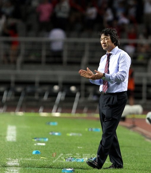 월드컵 국가대표 축구팀 조광래 감독. 스포츠동아DB