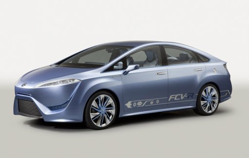 도쿄모터쇼에서 세계 최초로 선보이는 FCV - R (Fuel Cell Vehicle - Reality & Revolution)는 실용적인 세단 타입의 차세대 연료 전지 자동차의 콘셉트카.