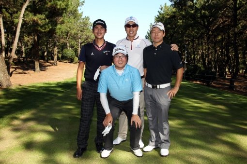 포즈를 취하고 있는 한국 선수들. 사진 위 왼쪽부터 시계 방향으로 김도훈, 배상문, 조민규, 황중곤. 사진제공 ｜ KGT