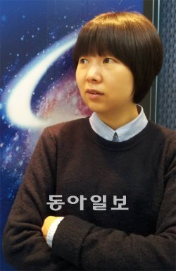 김기선 부장은 “갤럭시노트는 단순한 스마트폰이 아니라 다양한 모바일 기기의 핵심 장점을 한데 모아 이동하면서 더 많은 것을 할 수 있게 한 신개념 모바일 기기”라고 말했다. 삼성전자 제공