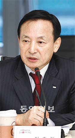 ‘홈&쇼핑’ 이효림 대표가 30일 서울 마포구 상암동 본사에서 기자간담회를 열었다. ‘홈&쇼핑’은 중소기업 전문 홈쇼핑 채널로 1일부터 한 달간 1600만 가구를 대상으로 시험방송에 들어간다. 홈&쇼핑 제공