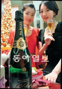 와인은 크리스마스와 연말에 선물하면 좋다. 특히 각 와인이 만들어진 배경과 와인 이름이 담고 있는 의미를 따져 연인이나 부모님, 친구와 비즈니스 파트너에게 주면 멋진 크리스마스, 연말 선물이 될 수 있다. 금양인터내셔날 제공