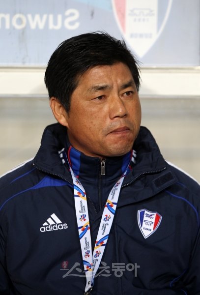 수원 윤성효 감독은 2012시즌 축구명가의 부활을 자신했다.스포츠동아DB