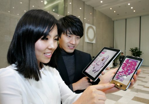 LG유플러스는 LTE 마이크로 사이트에 네트워크 속도와 커버리지를 확인하고 비교해 볼 수 있는 ‘LTE 속도비교’ 코너를 마련했다. 사진제공｜LG유플러스