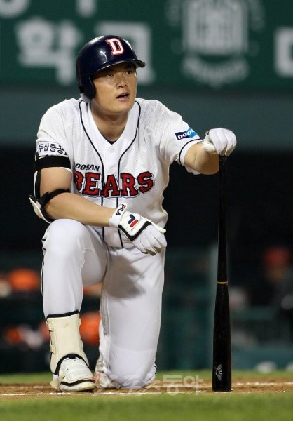 두산 이성열이 미국 애리조나 캠프에서 조기귀국했다. 유일한 귀국멤버였지만 좌절하지 않았다. 프로 10년차, 시련을 딛고 일어서면 밝은 내일이 기다리고 있다는 사실을 누구보다 잘 알기 때문이다.   스포츠동아DB