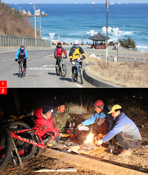 1. 추암 직전의 해안도로 풍경. 춥지만 화창한 날씨였다. 바다에는 강풍을 피해 대형 화물선들이 닻을 던져 묘박하고 있다.2. 남항진 부근의 병산 솔숲에서의 야영. 혹한기 야영의 필수품인 핫팩에 넣을 물을 끓이고 있다.