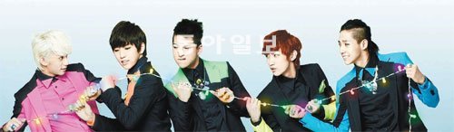 비원에이포는 B형 한 명, A형 네 명이라는 뜻이다. 멤버들은 “비원에이포라고 하면 어렵지만, 그 뜻을 알면 기억하기 쉽다. 연세 지긋한 식당 아주머님들도 한 번 듣고 외운다”고 말했다. WM엔터테인먼트 제공