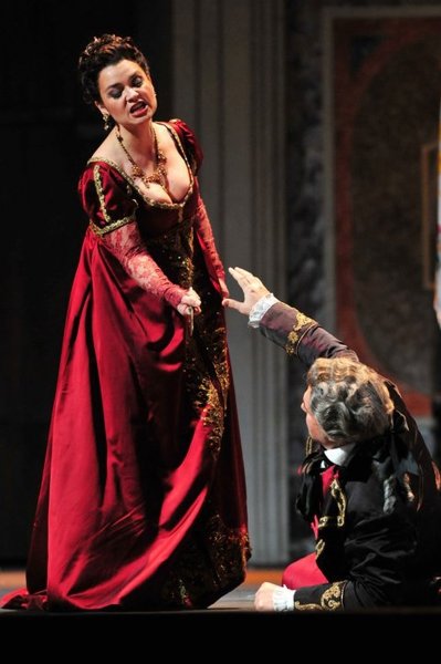 푸치니의 오페라 ‘토스카’에서 ‘토스카’역을 맡은 소프라노 아디나 니테스쿠.