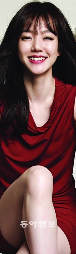 사랑스러운 외모와 출중한 요리 실력, 임수정이 연기한 정인은 입을 열기전까지 최고의아내였다. 뉴 제공