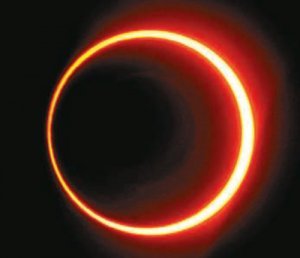 달이 태양 안으로 들어가 금반지처럼 보이는 ‘금환일식’. 위키피디아 홈페이지