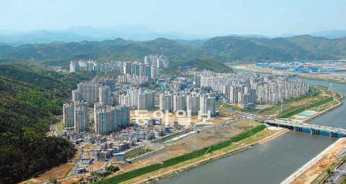 대구 달성군 다사읍이 부도심으로 주목받고 있다. 죽곡택지지구는 교통과 환경이 좋아
인구 증가 속도가 빠르다. 장영훈 기자 jang@donga.com