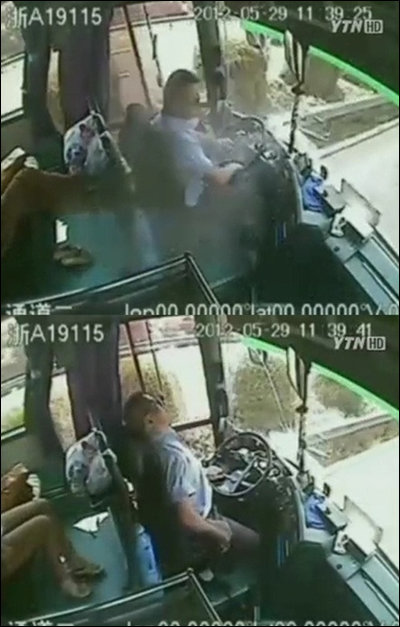 중국 버스 기사 살신성인