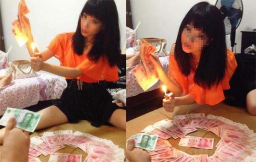 지폐 태우는 철없는 학생(출처= 중국 커뮤니티 게시판)