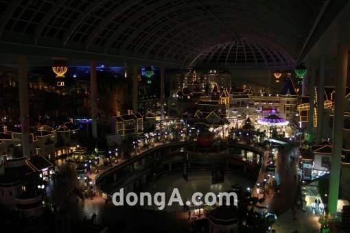 사진= 롯데월드 야경