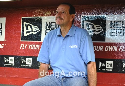 밥 브렌리 전 애리조나 감독. 스포츠동아DB