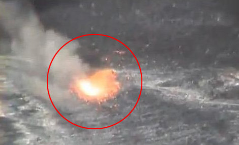 화산에 쓰레기 봉투 던지면