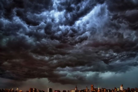▲뉴욕 공포 구름 포착